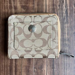 Coach Wallet Brown